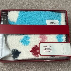 Old Navy Women's Fuzzy Socks Set - Blue, White, and Multicolor